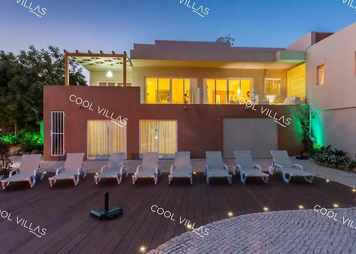 Villa Gardenia - Sea View, Wifi, Games Albufeira