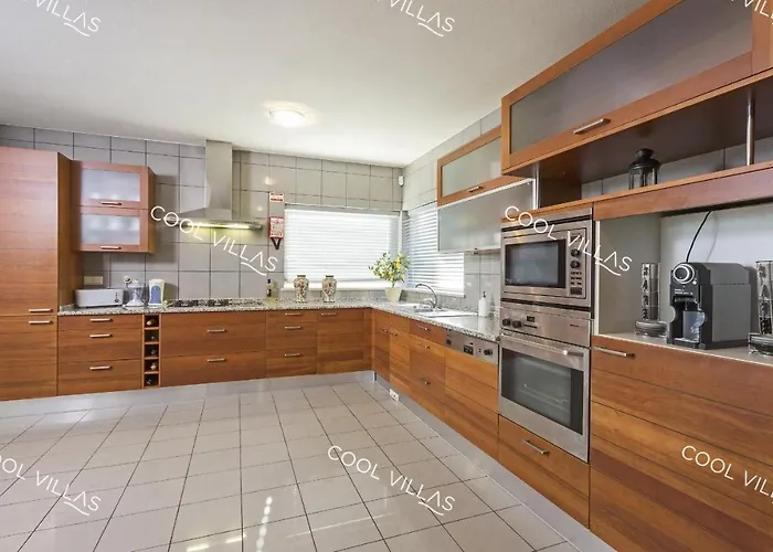 Villa Gardenia - Sea View, Wifi, Games *